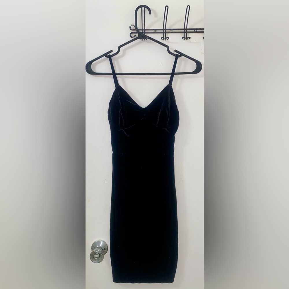 Black Mini Velvet Dress